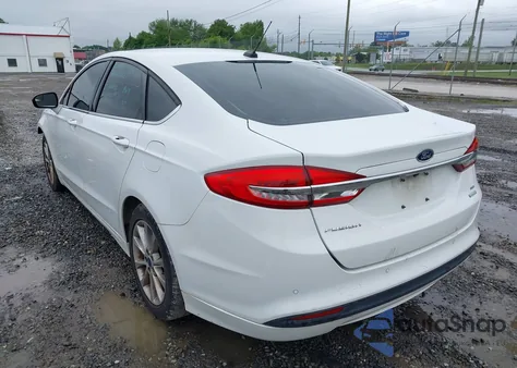 2017 Ford Fusion Se z USA, uszkodzony, nr VIN 3FA6P0HD1HR353099